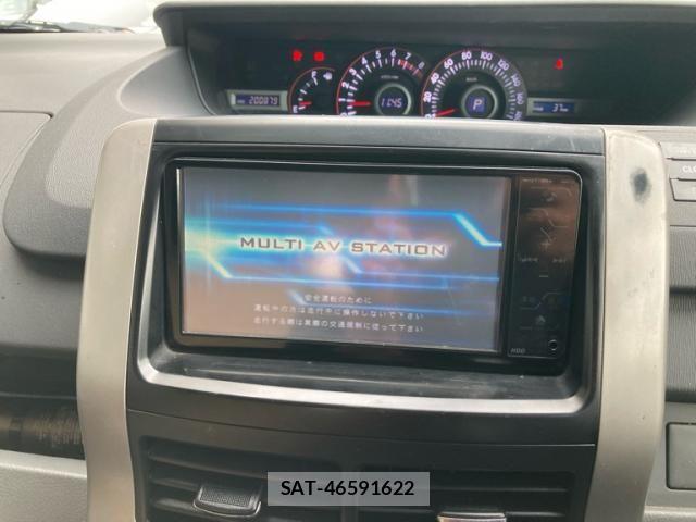 Toyota VOXY 2008-09 8832415-14