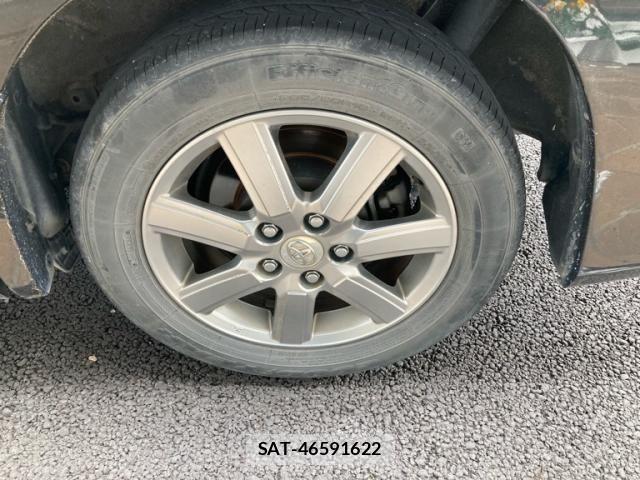 Toyota VOXY 2008-09 8832415-20