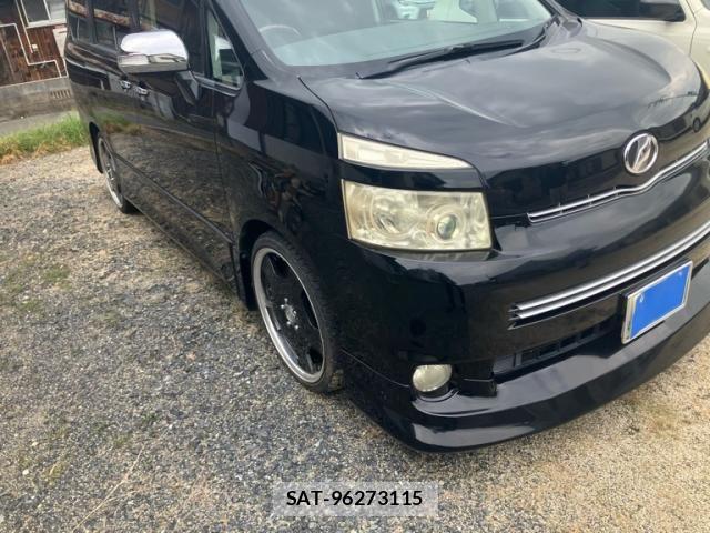Toyota VOXY 2008-07 8832417-1