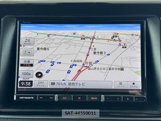 Toyota VOXY 2019-07 8832398-2