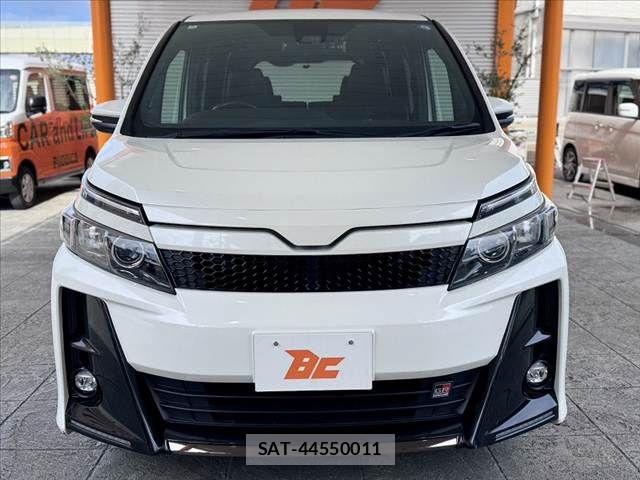 Toyota VOXY 2019-07 8832398-8