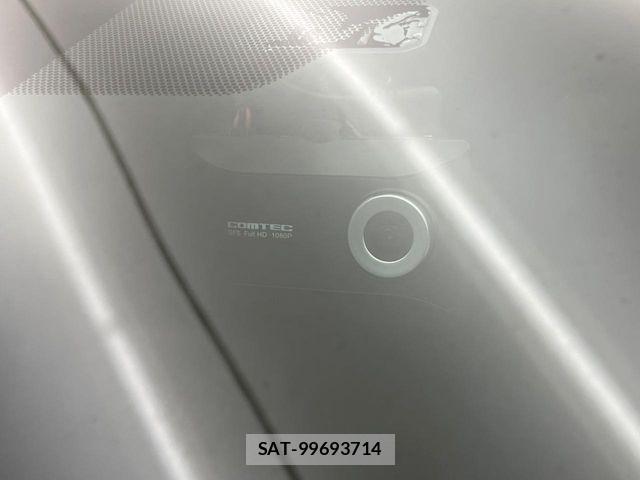 Toyota VOXY 2020-09 8832390-7