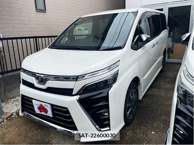 Toyota VOXY 2019-03 8832393-0