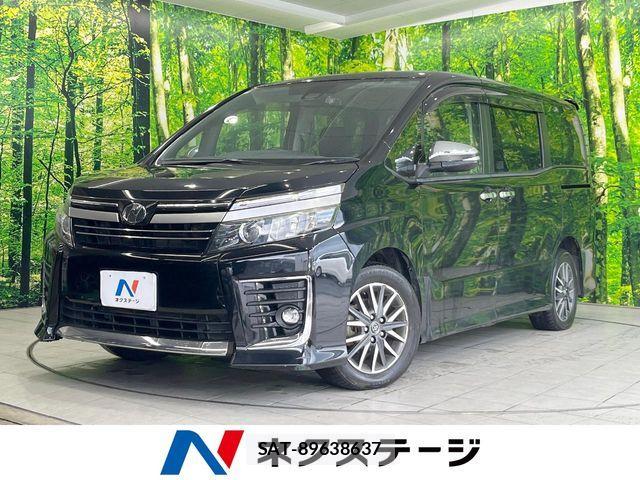 Toyota VOXY 2017-01 8832406-0