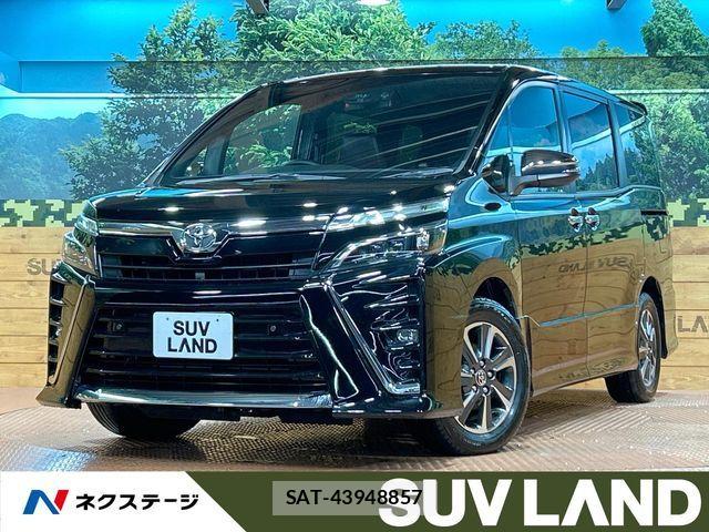 Toyota VOXY 2021-07 8851030-0