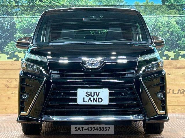 Toyota VOXY 2021-07 8851030-15