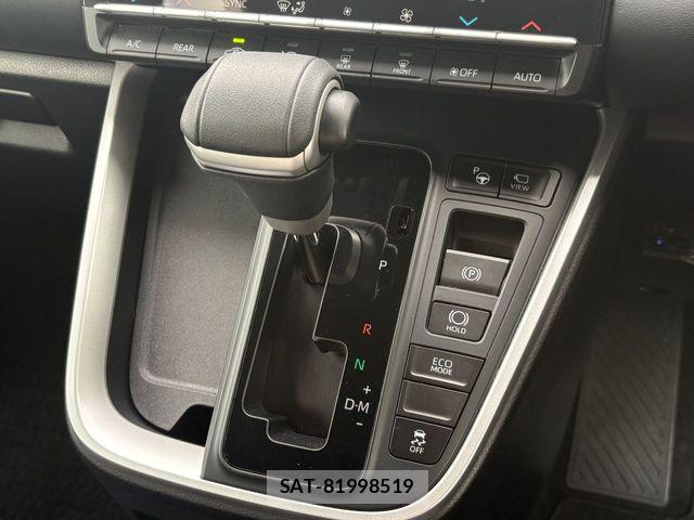 Toyota VOXY 2022-08 8851024-12