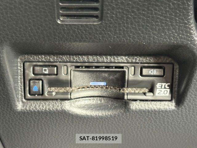 Toyota VOXY 2022-08 8851024-15