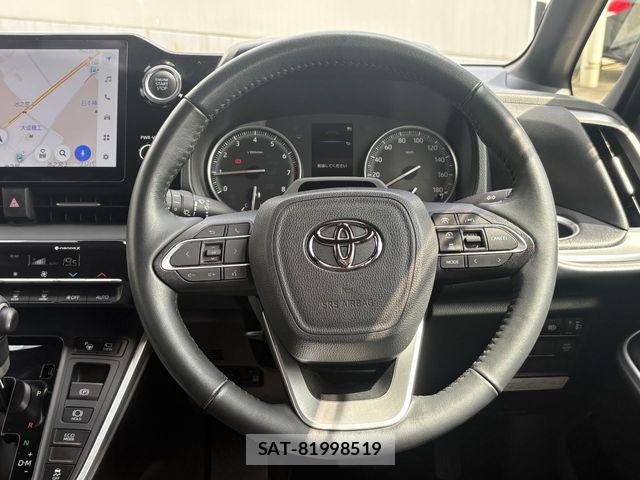 Toyota VOXY 2022-08 8851024-1