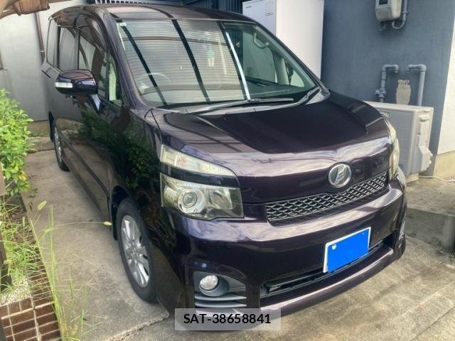 Toyota VOXY 2011-10 8851048-0