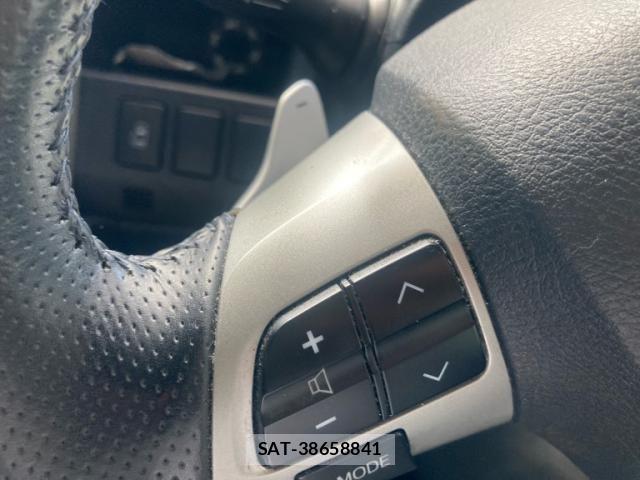 Toyota VOXY 2011-10 8851048-8