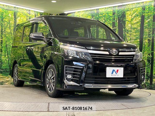 Toyota VOXY 2016-09 8841025-15
