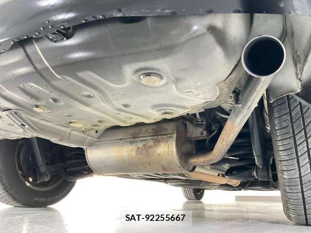 Toyota VOXY 2013-07 8851043-14