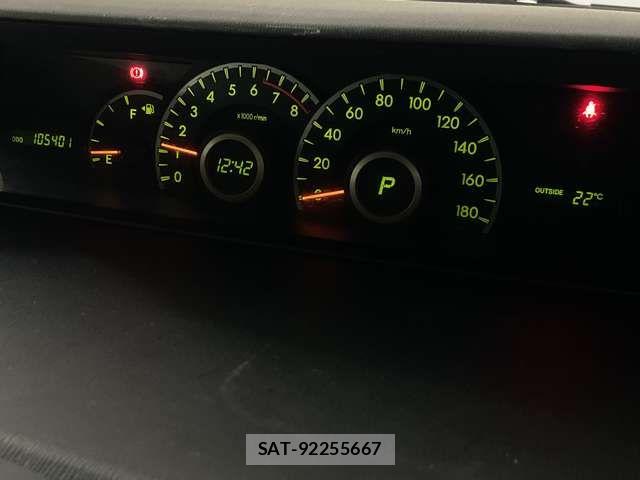Toyota VOXY 2013-07 8851043-15