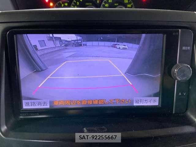 Toyota VOXY 2013-07 8851043-4