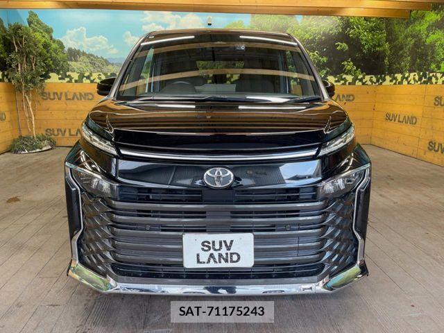 Toyota VOXY 2024-08 8851029-13