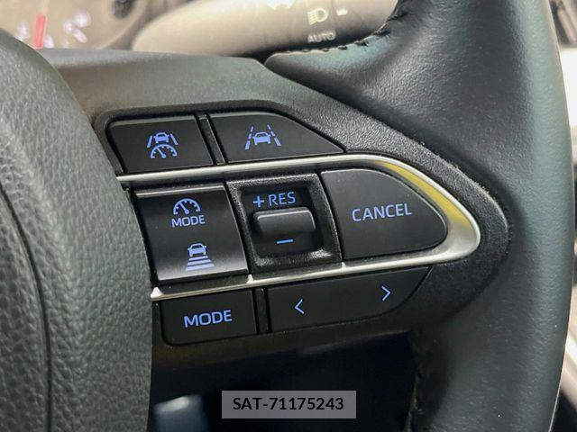 Toyota VOXY 2024-08 8851029-4