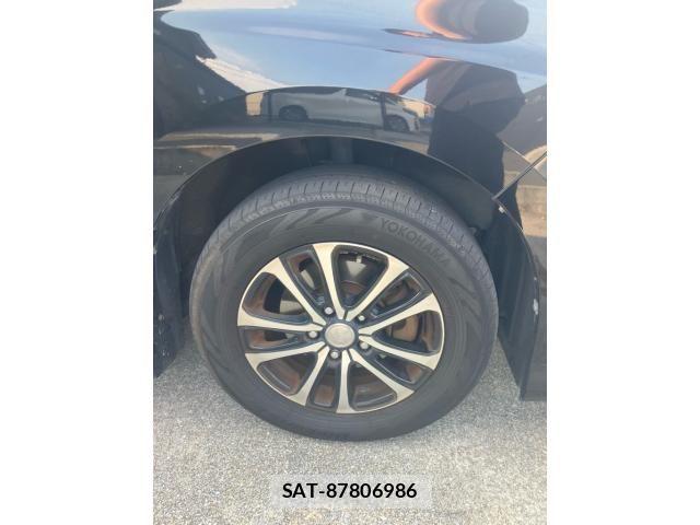 Toyota VOXY 2016-05 8851038-4