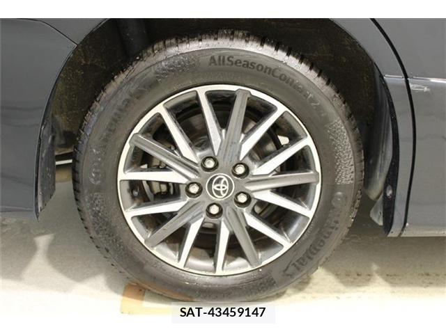 Toyota VOXY 2016-08 8851040-22