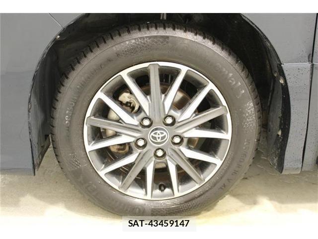 Toyota VOXY 2016-08 8851040-24