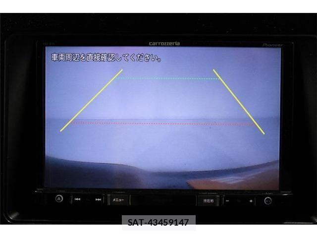 Toyota VOXY 2016-08 8851040-4