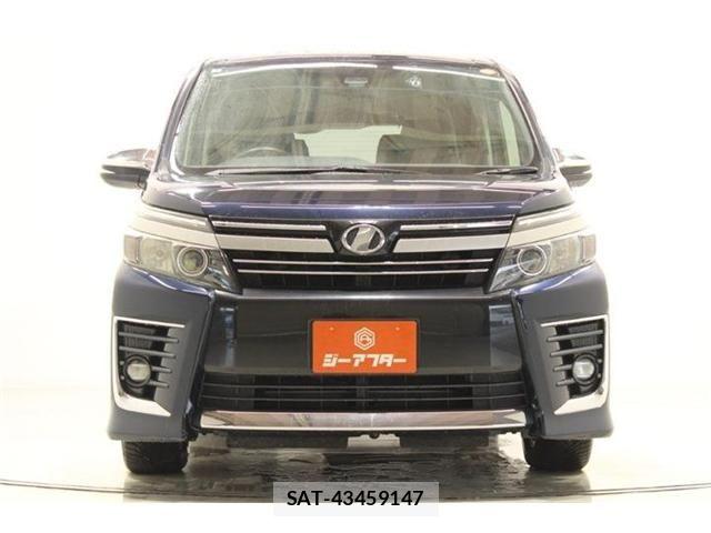 Toyota VOXY 2016-08 8851040-6