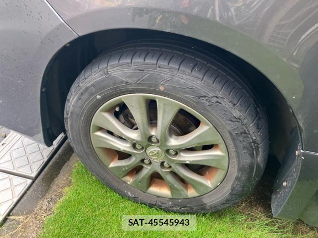 Toyota VOXY 2012-01 8851049-11