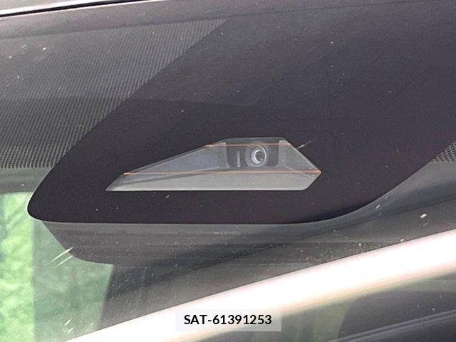 Toyota VOXY 2024-08 8851028-6