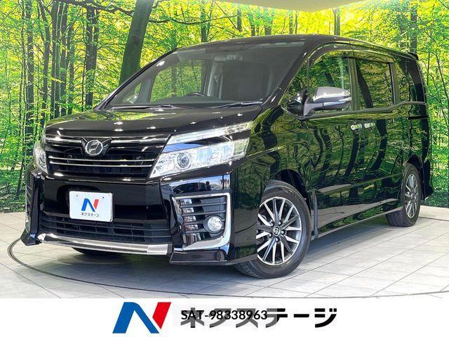 Toyota VOXY 2015-07 8851035-0