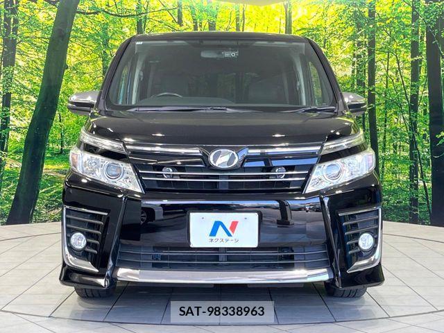 Toyota VOXY 2015-07 8851035-14