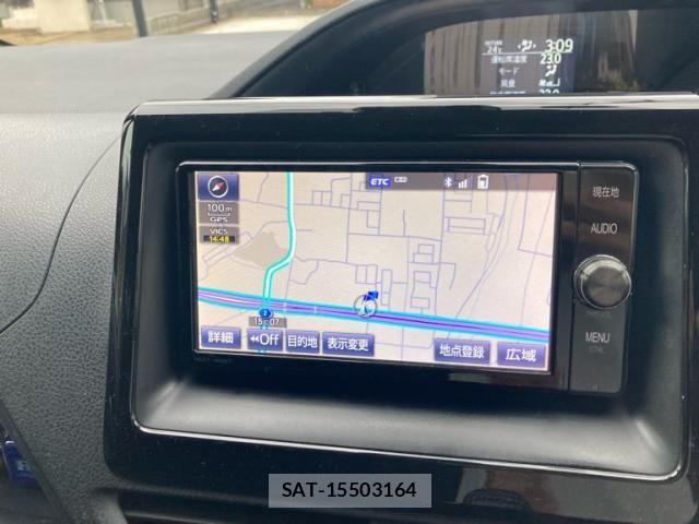Toyota VOXY 2016-09 8851039-18
