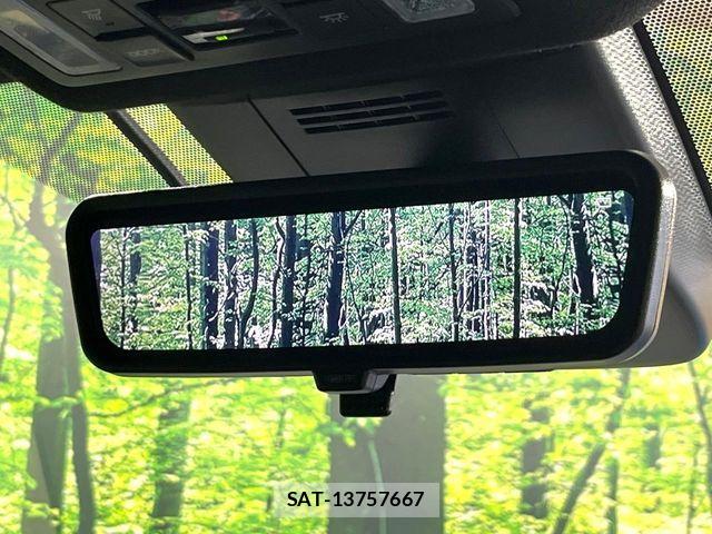 Toyota VOXY 2024-08 8851027-3