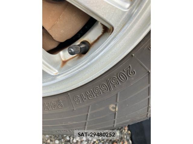 Toyota VOXY 2007-11 8851054-5