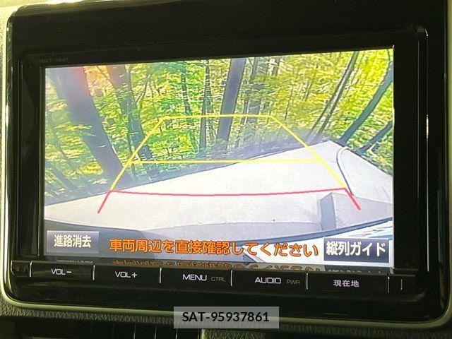 Toyota VOXY 2015-12 8851034-2