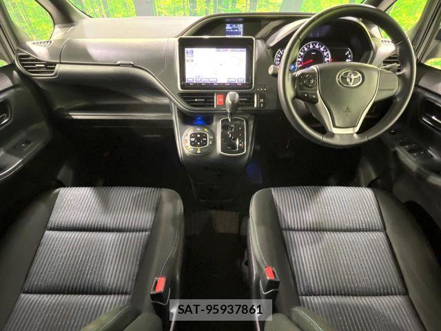 Toyota VOXY 2015-12 8851034-4