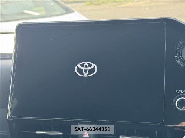 Toyota VOXY 2024-02 8851022-2