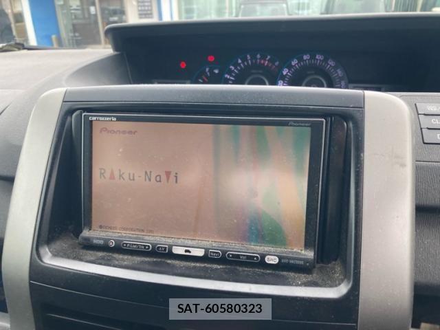 Toyota VOXY 2008-03 8851052-12