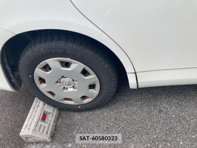 Toyota VOXY 2008-03 8851052-3