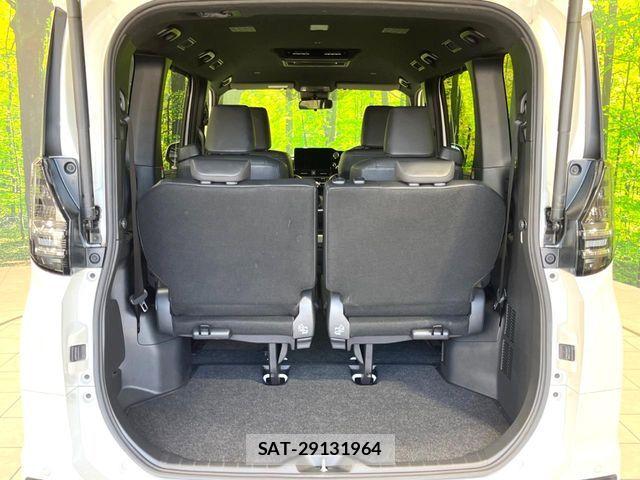 Toyota VOXY 2022-03 8851025-10