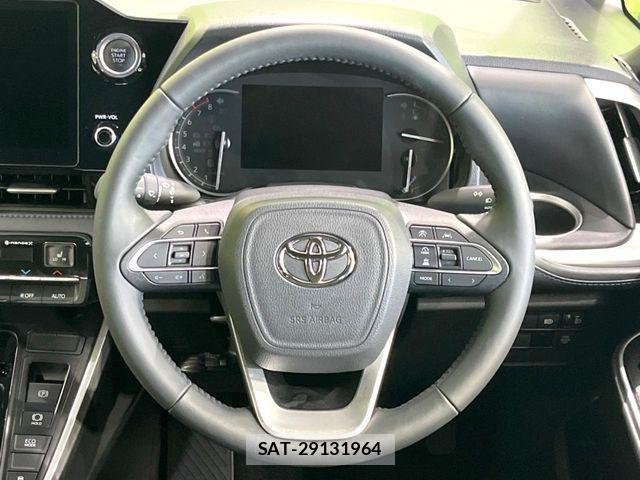 Toyota VOXY 2022-03 8851025-11