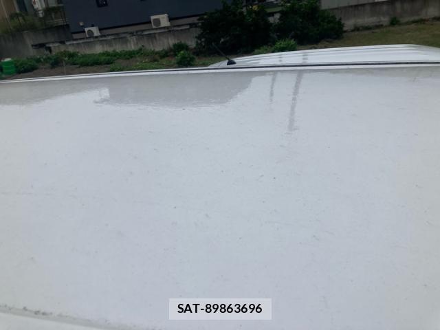 Toyota VOXY 2012-02 8851047-2