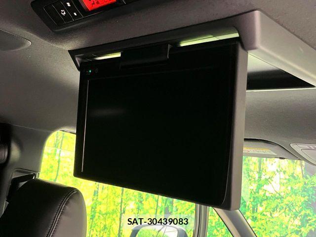 Toyota VOXY 2019-06 8851033-2