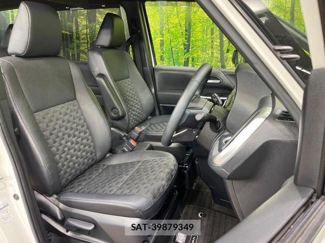 Toyota VOXY 2023-08 8851026-10