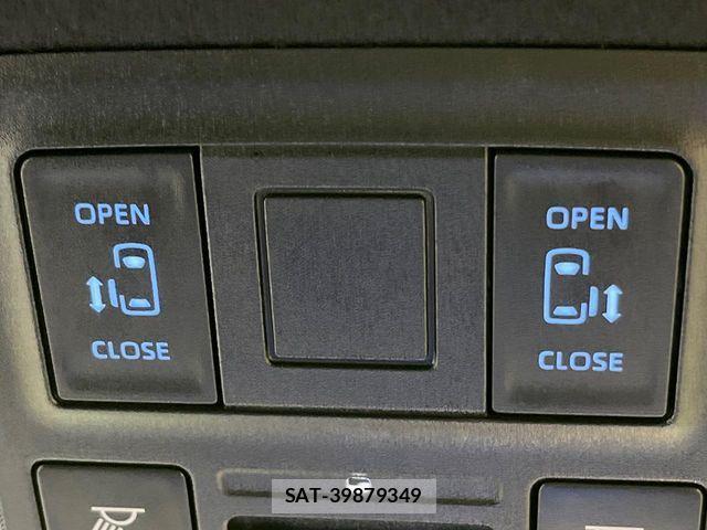 Toyota VOXY 2023-08 8851026-6