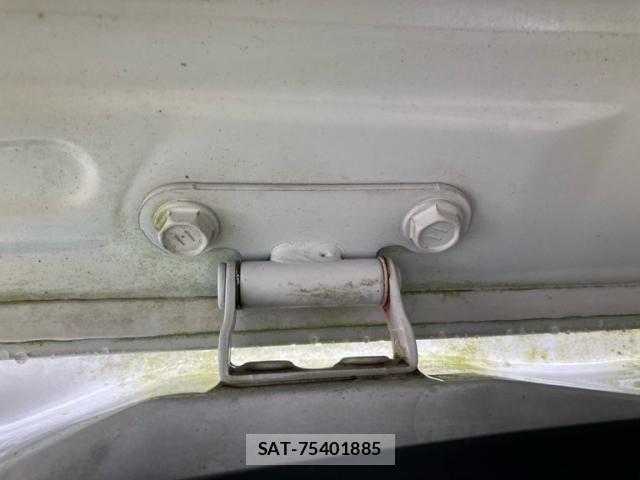 Toyota VOXY 2011-10 8872380-15