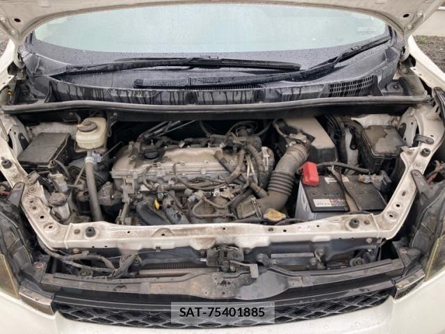 Toyota VOXY 2011-10 8872380-20