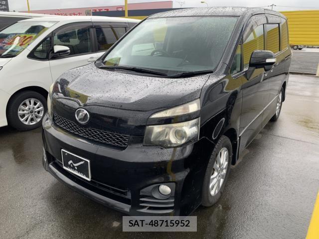 Toyota VOXY 2011-11 8872378-0