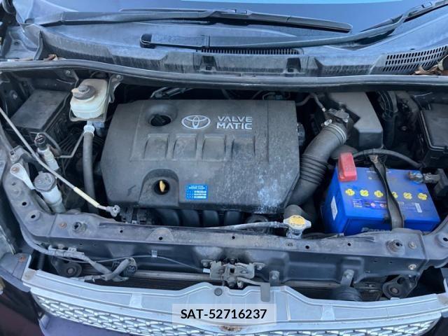 Toyota VOXY 2011-09 8872381-21
