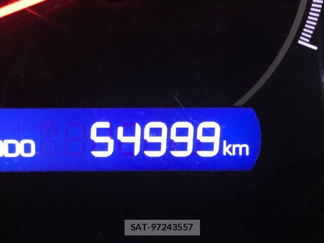 Toyota VOXY 2018-12 8882876-14