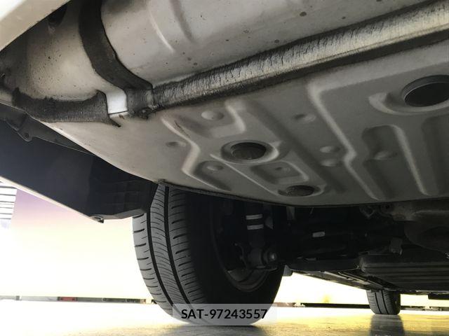 Toyota VOXY 2018-12 8882876-27